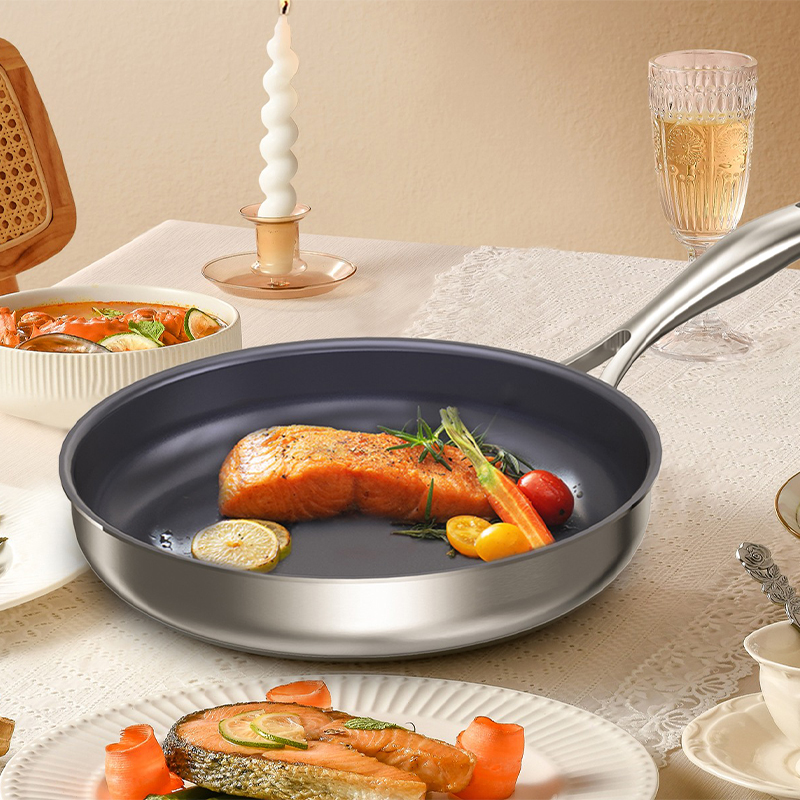 Why Titanium Cookware is Ideal for Professional Kitchens？