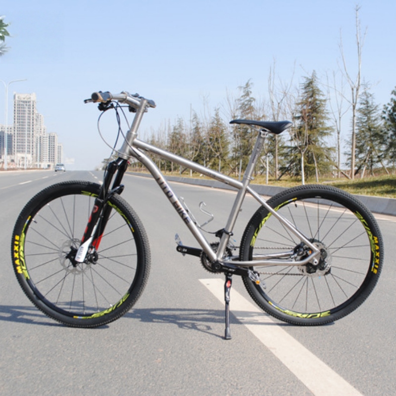 Titanium Bike Frames vs Other Materials: A Complete Guide to Choosing the Best Frame